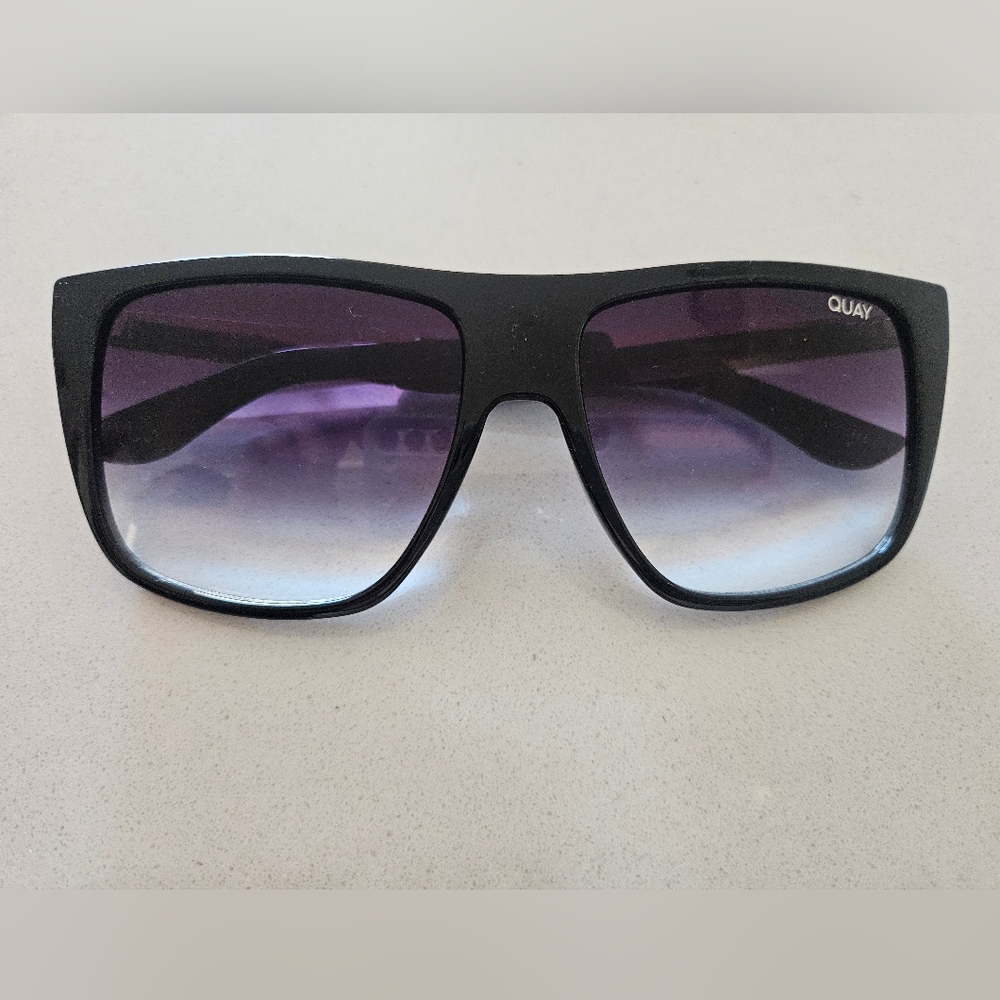 Quay Australia Black and Purple Sunglasses